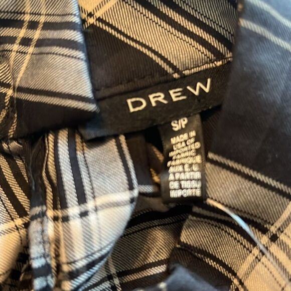 New! DREW Cold shoulder plaid tartan top in Charcoal Size Small NWT - Picture 15 of 15